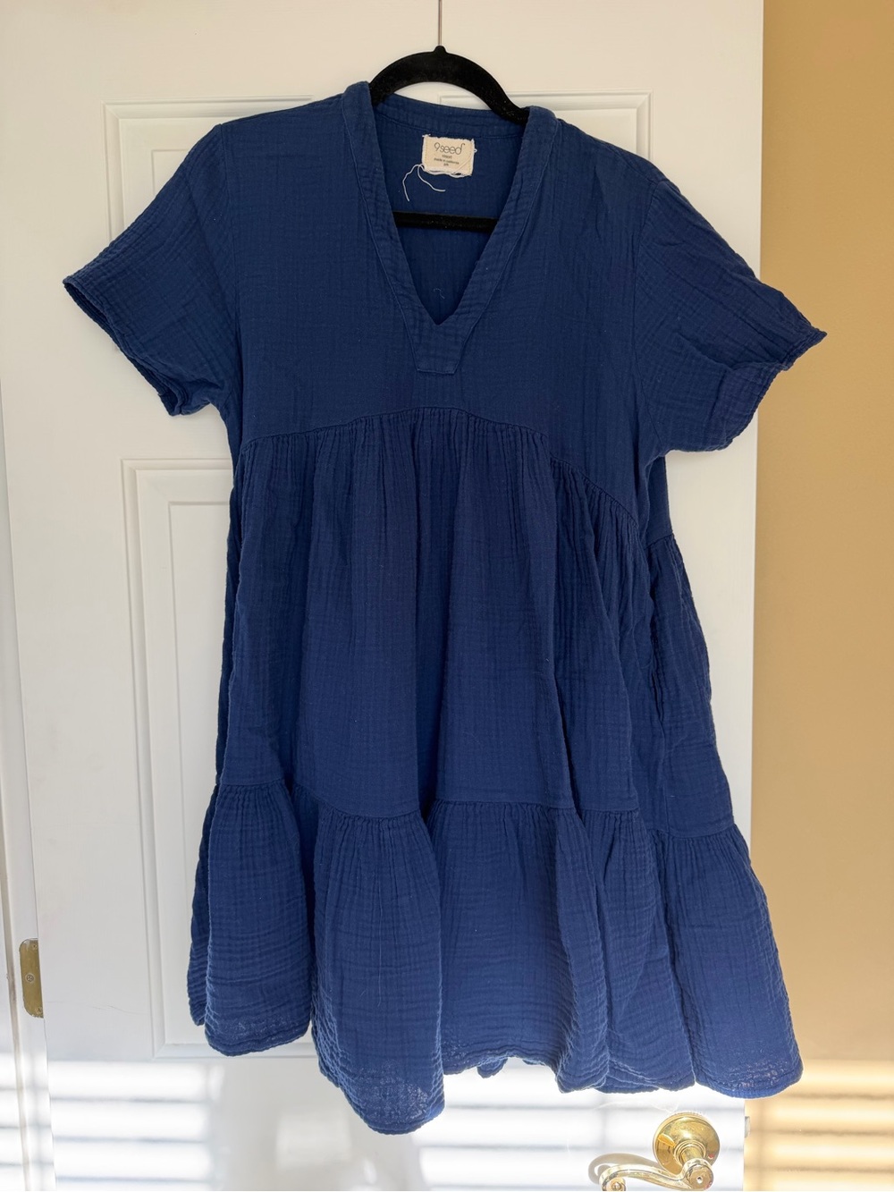 Navy Blue Short Sleeve V-Neck Mini Dress